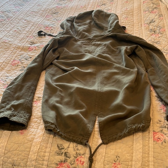 Army green American Eagle spring jacket size XS - Picture 7 of 9